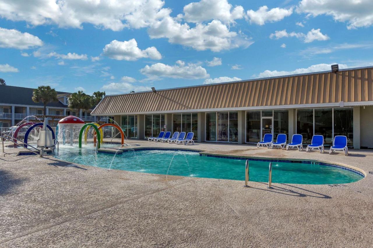Quality Inn & Suites Pawleys Island Exterior foto